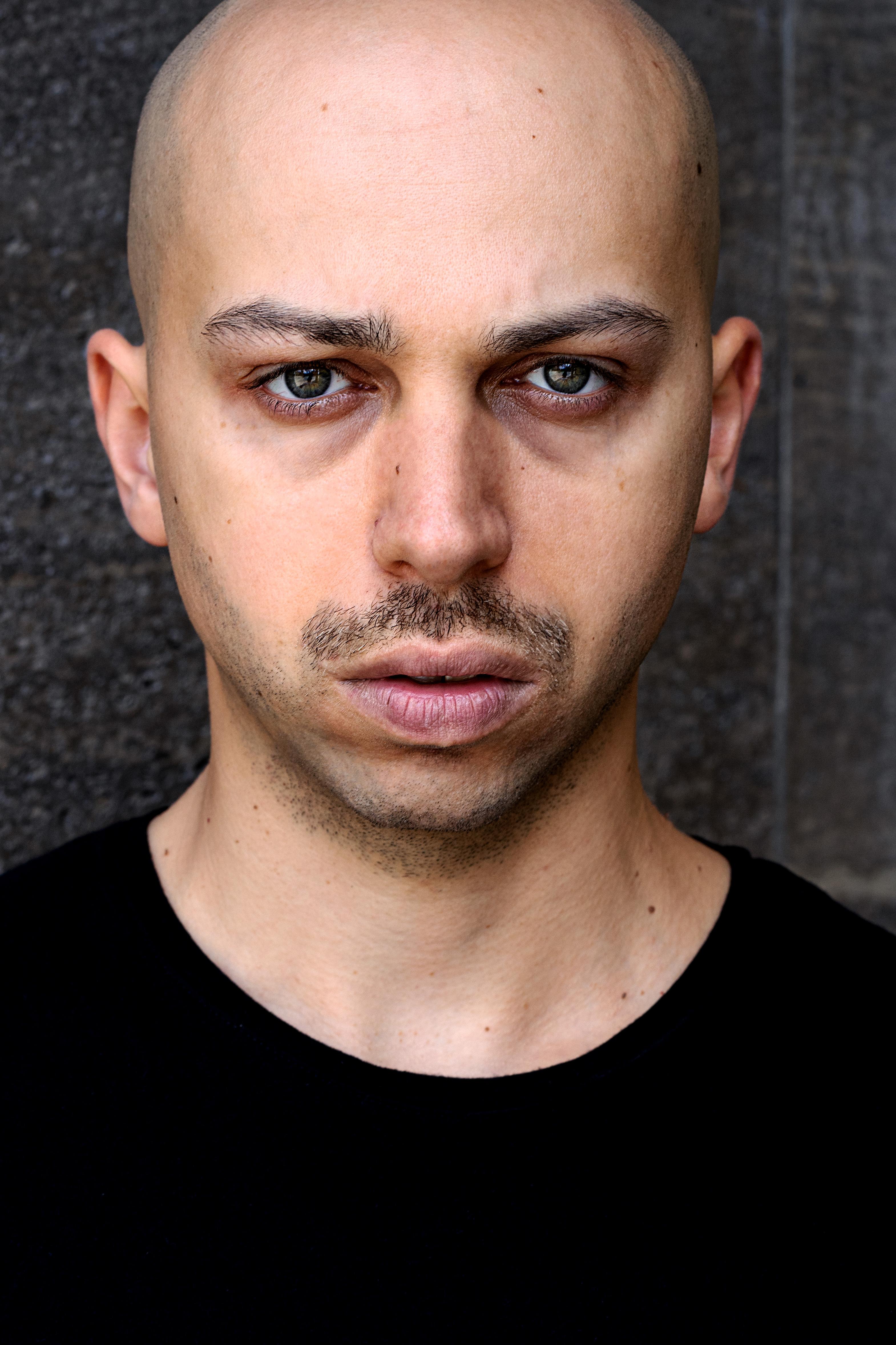 actor Tom Lass large photo