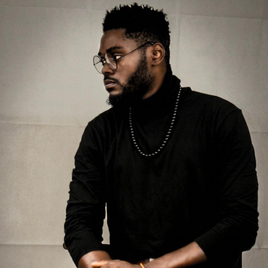 actor Richard Essame large photo