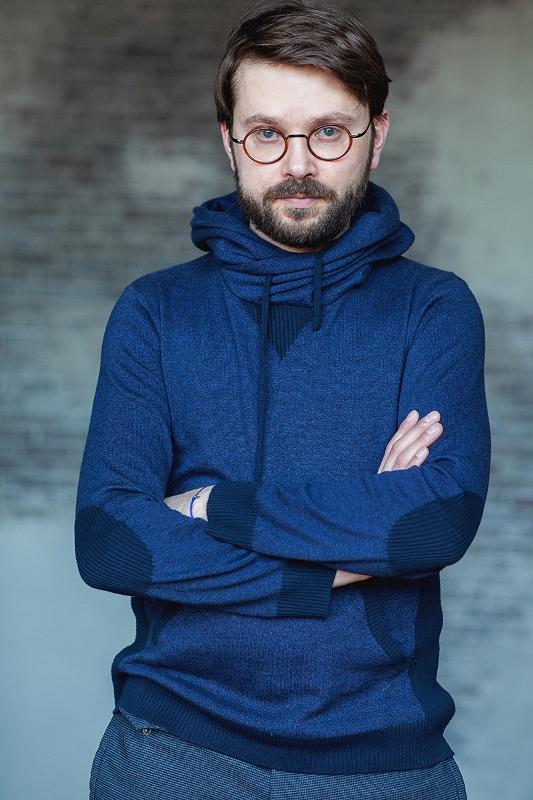 actor Artyom Semakin large photo