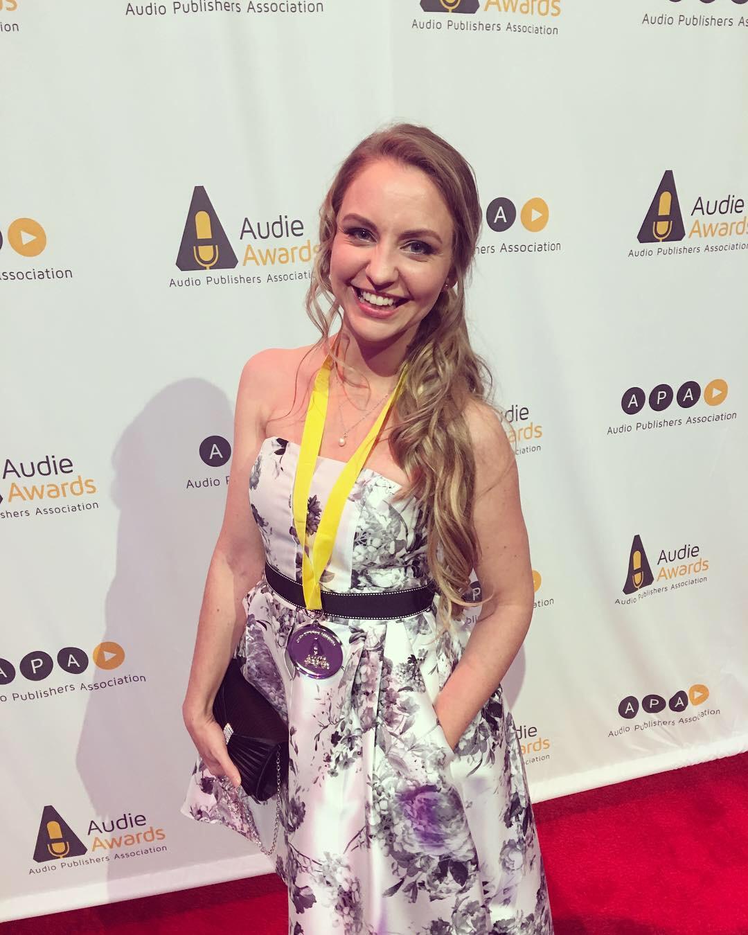 actor Candice Moll large photo