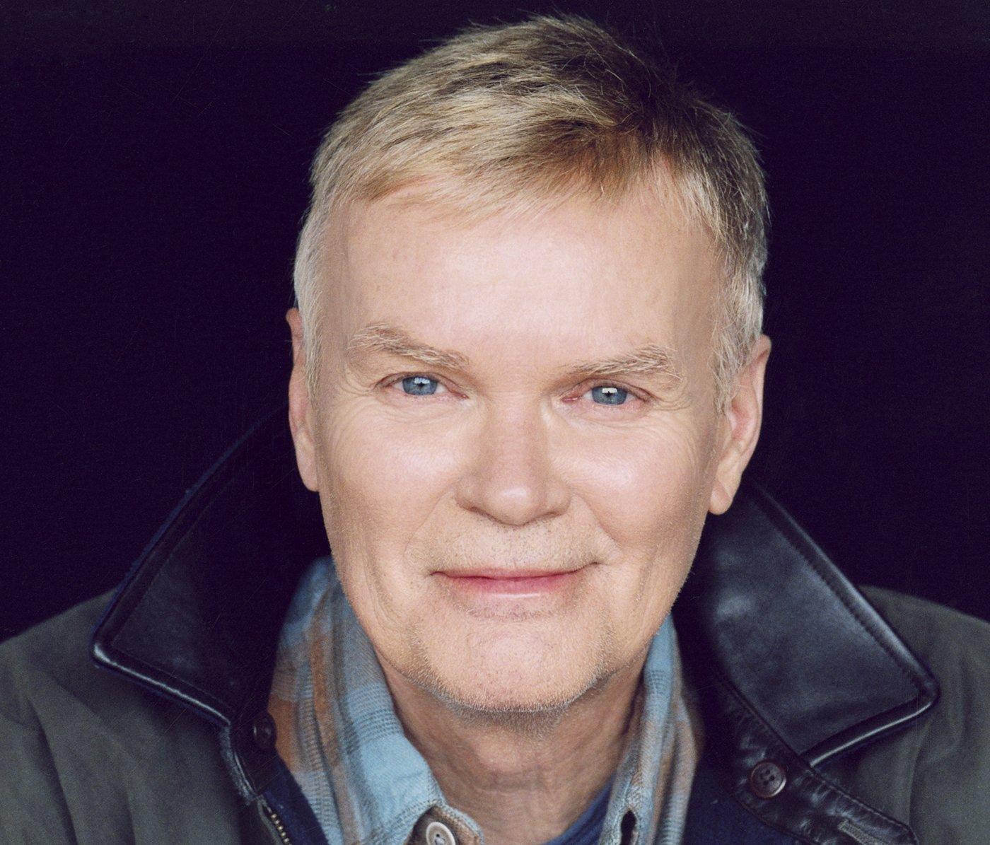 actor Dick DeCoit large photo