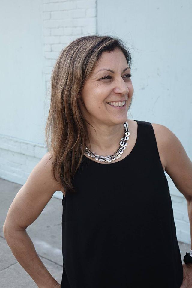 actor Dawn Chmielewski large photo