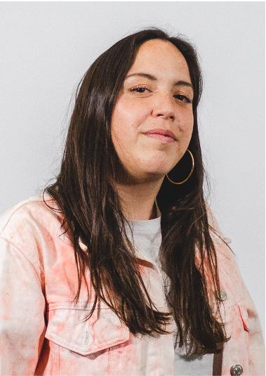 actor Isabel Fernandez large photo