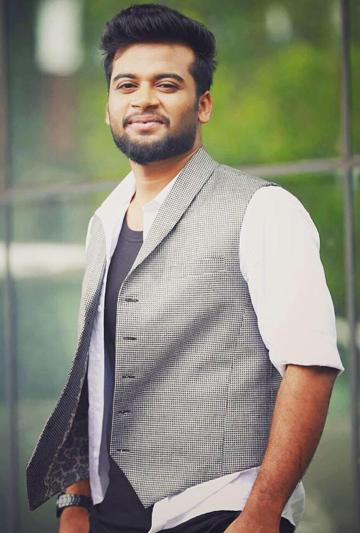 actor Dain Davis large photo