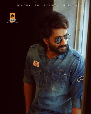 Bluff Master [Telugu]