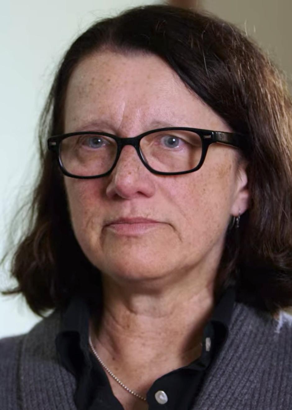 actor Yvonne Zipter large photo