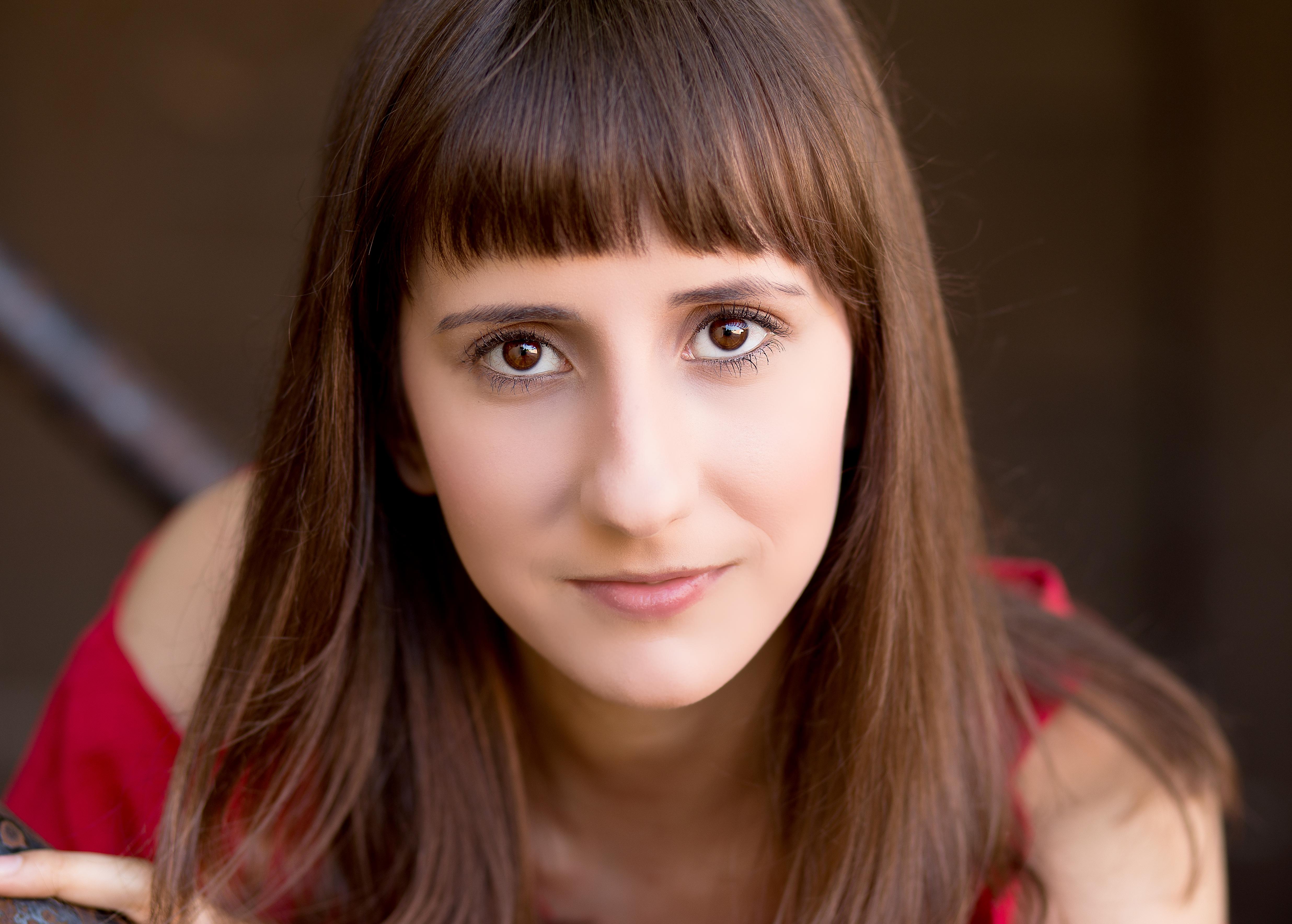 actor Amanda Buchalter large photo