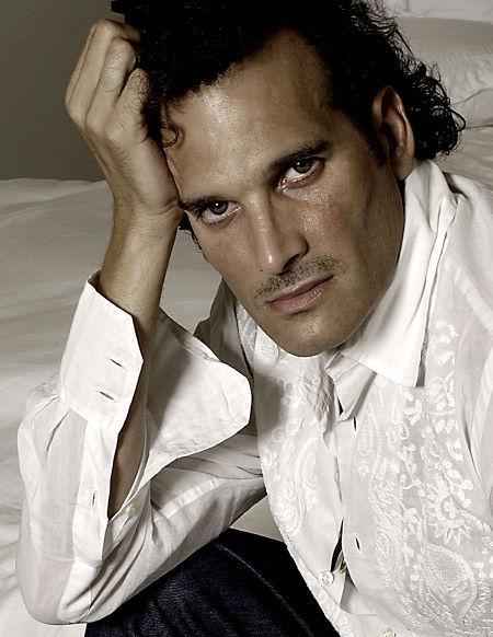 actor Phillip Bloch large photo