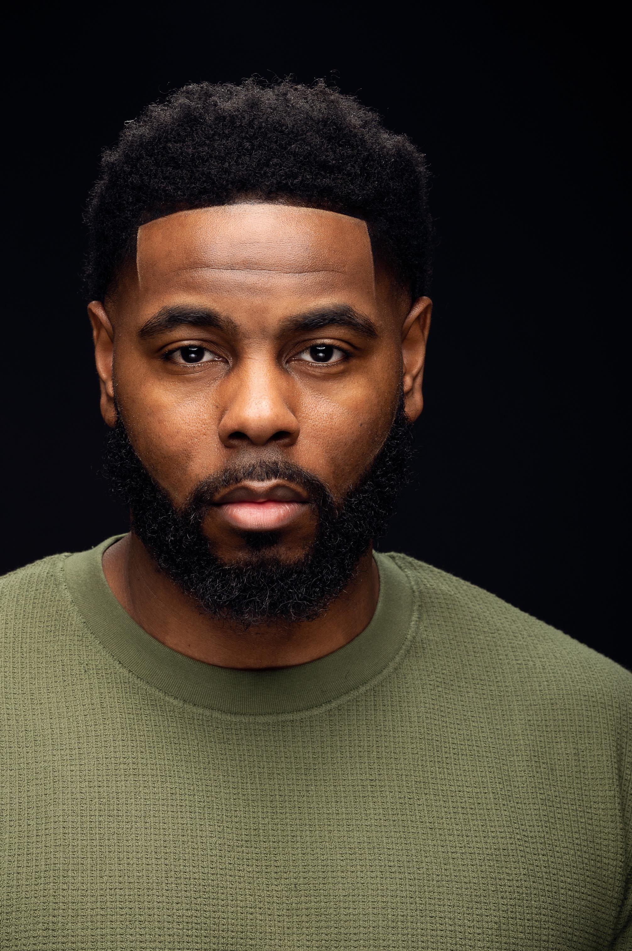 actor Deverin Deonte large photo