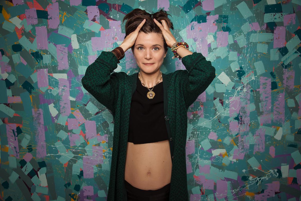 actor Lauren LoGiudice large photo