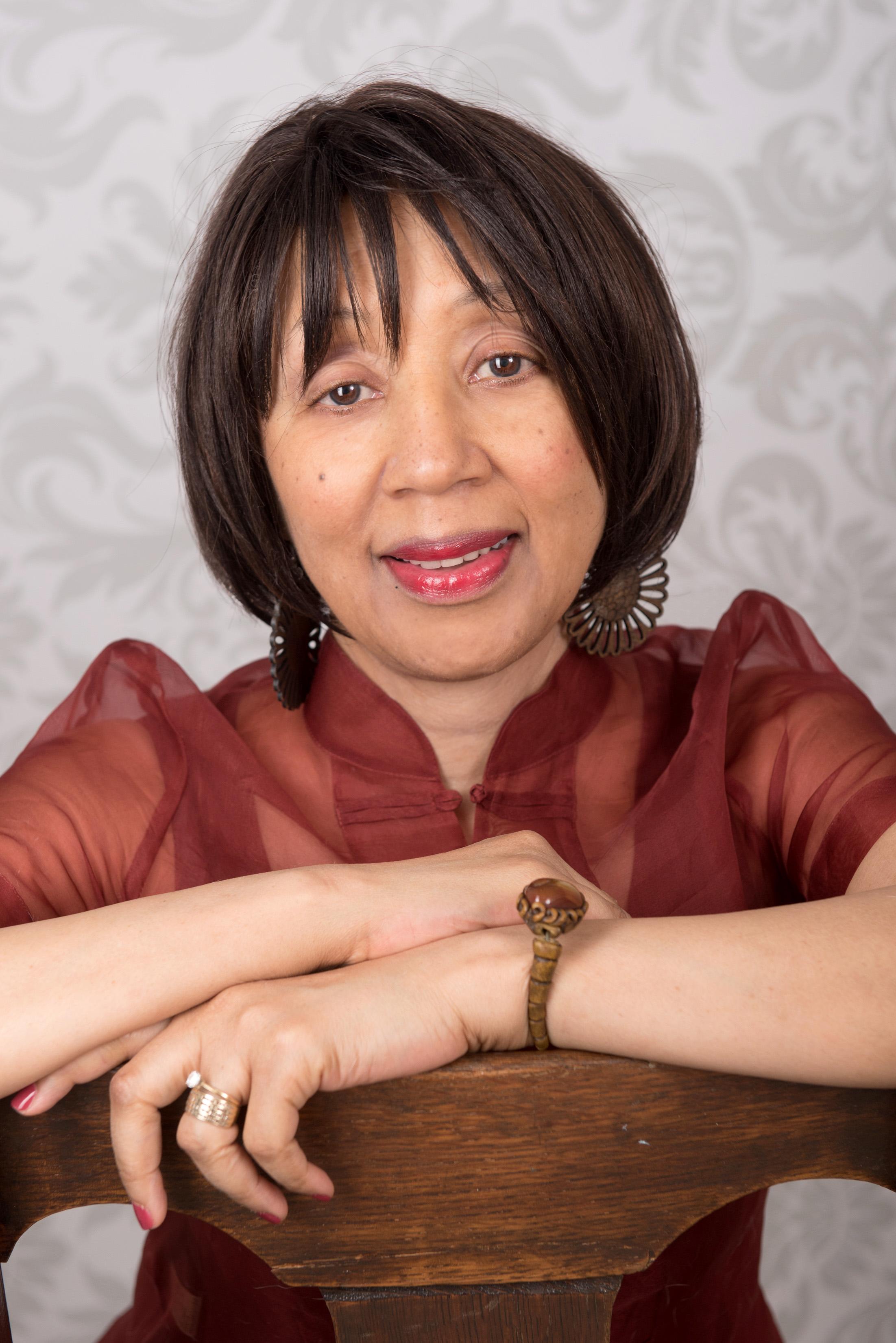 actor Patricia Bell-Scott large photo