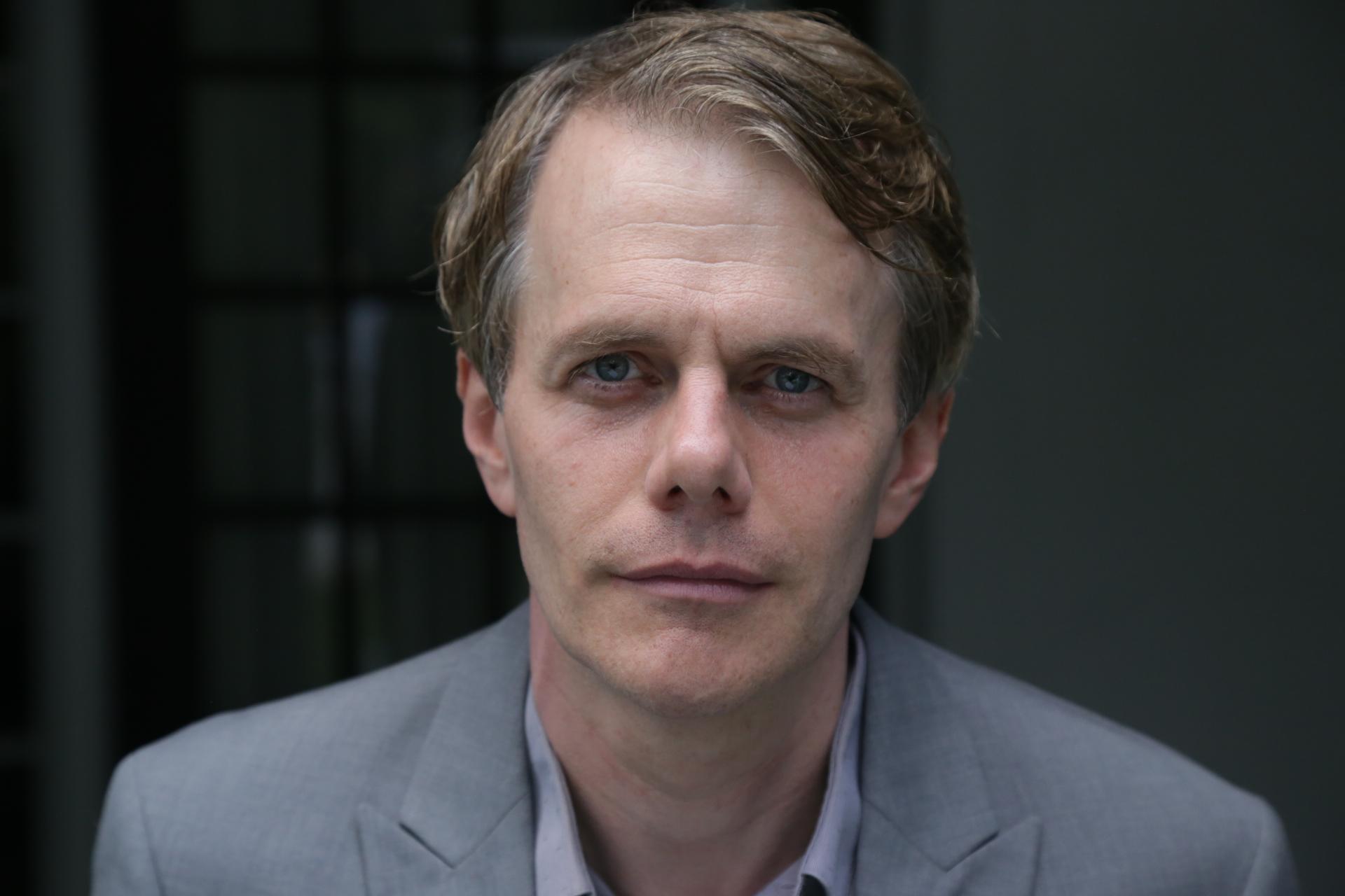 actor Walter Hoffman large photo