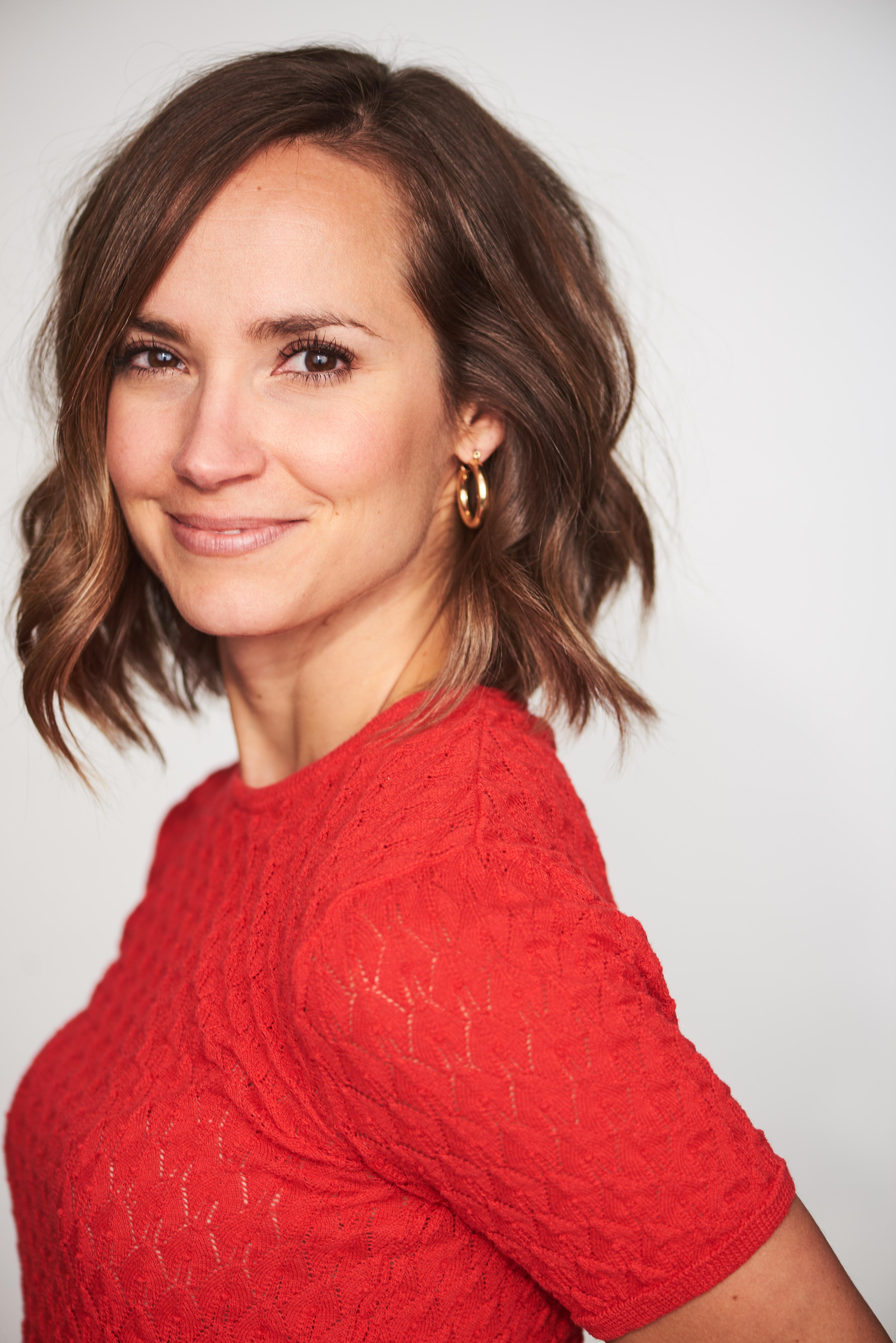 actor Alexa Etchart large photo