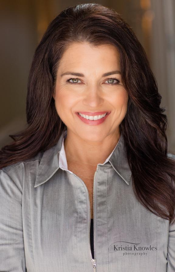 actor Lisa Donini large photo