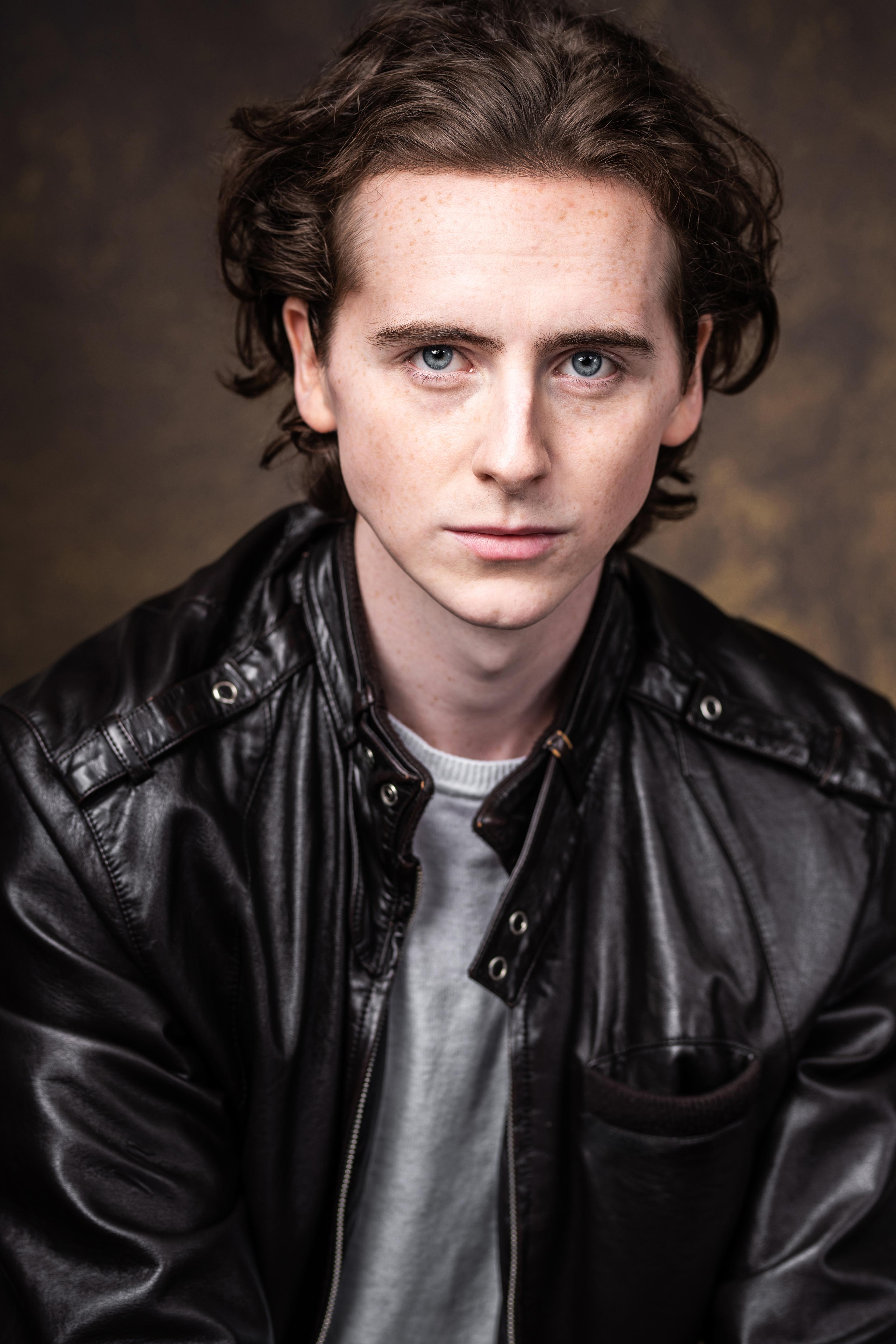 actor Daniel Gravelle large photo