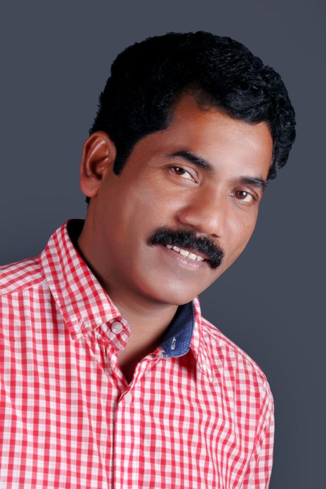 actor Ajith Koothattukulam large photo