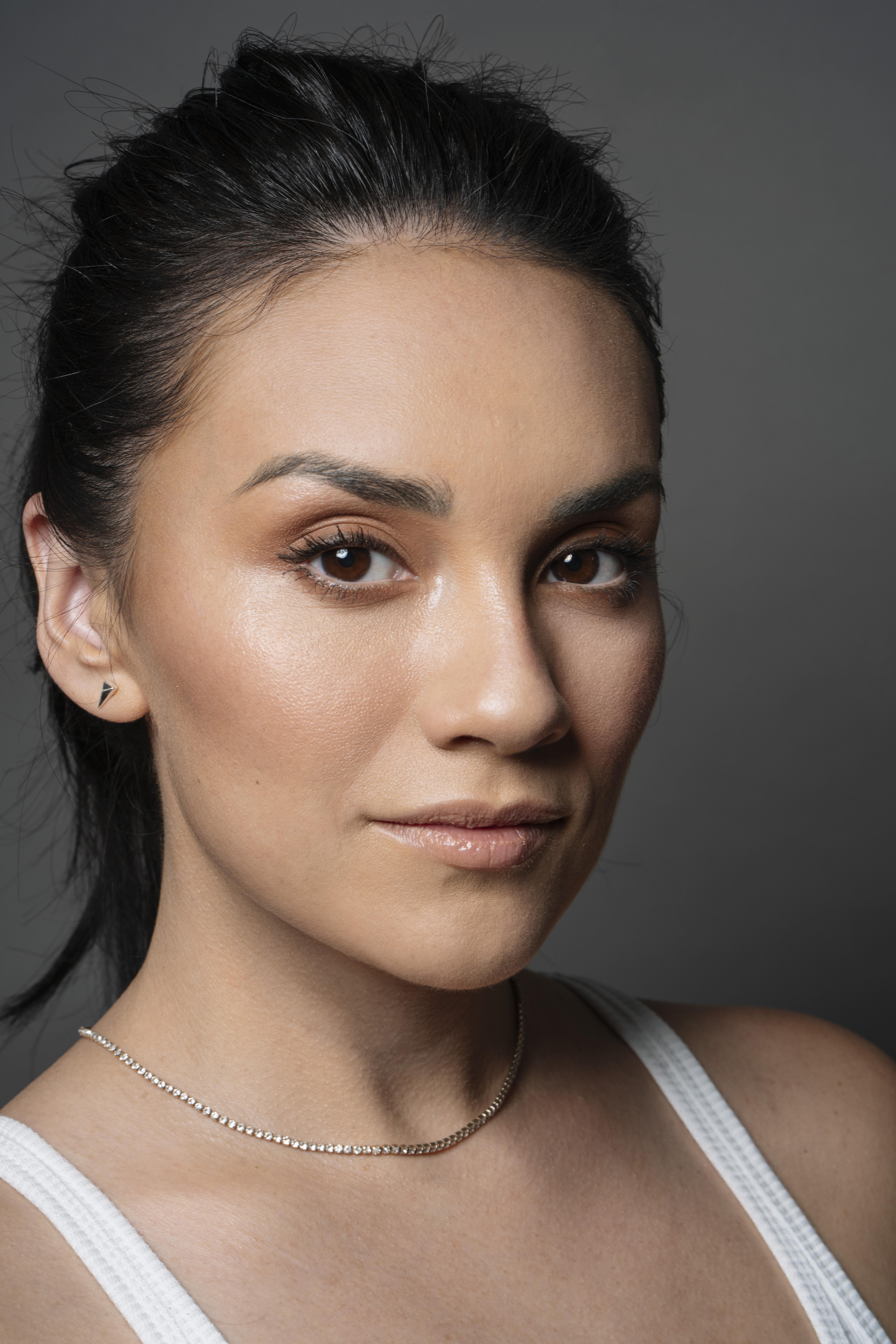 actor Marilyn Uribe large photo