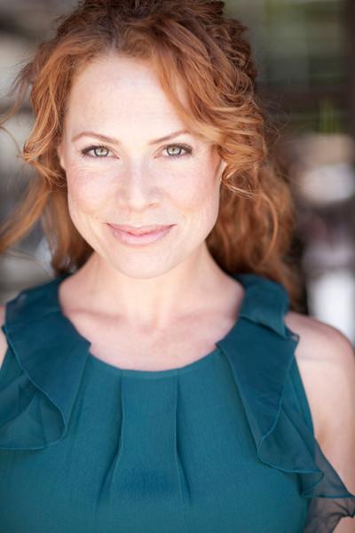 actor Scarlett McAlister large photo