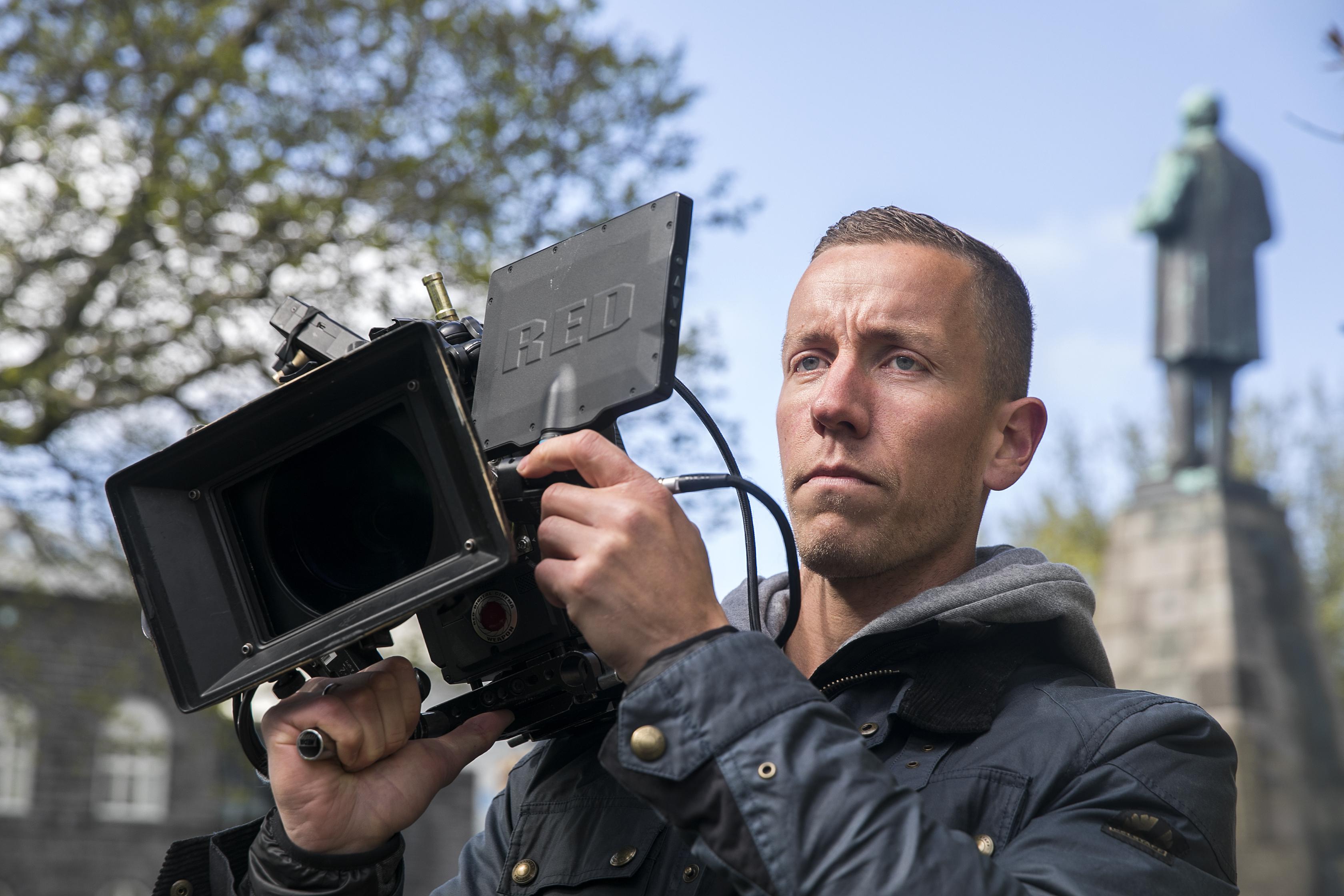 actor Hannes Þór Halldórsson large photo