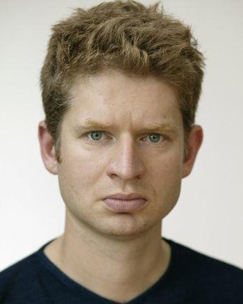 actor Tom Wontner large photo