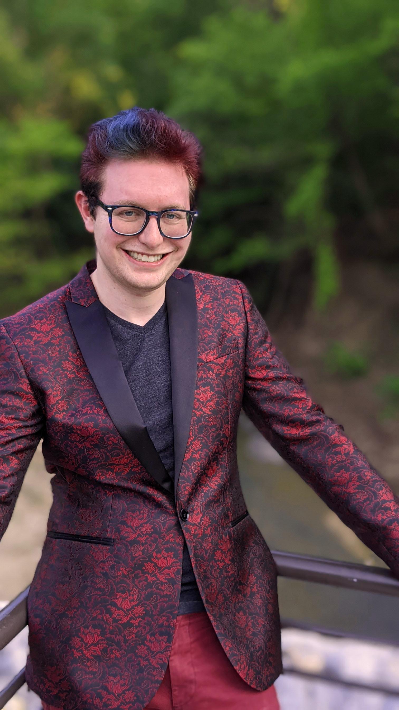 actor Henry Schrader large photo