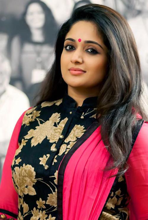 actor Kavya Madhavan large photo