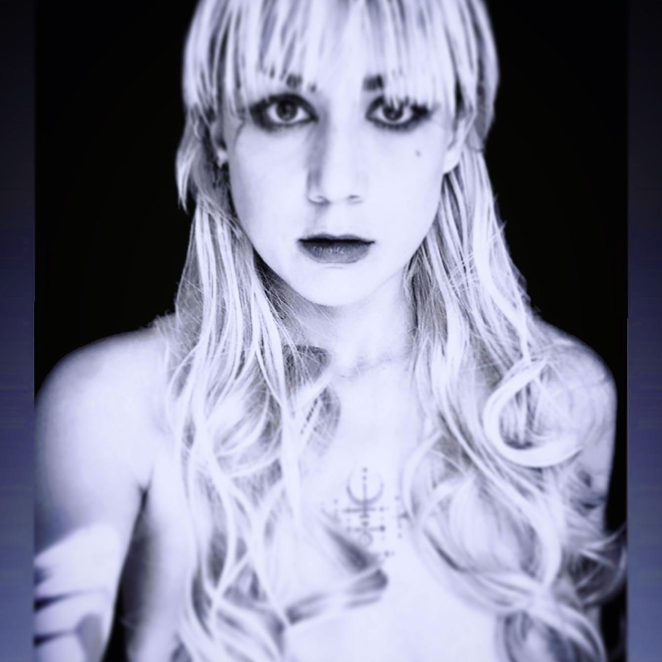 actor Keight Leighn large photo