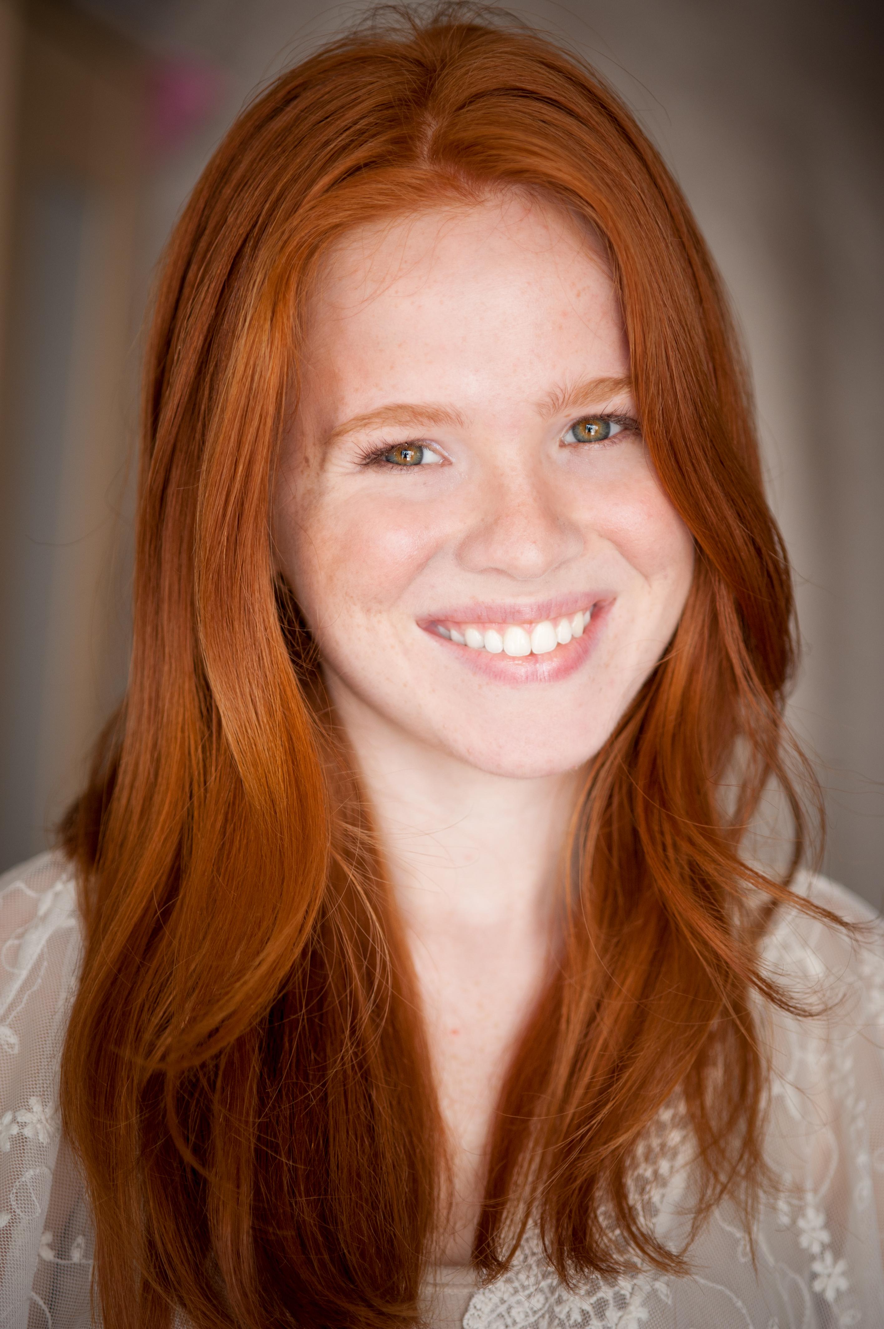 actor Isabel Oliver Marcus large photo