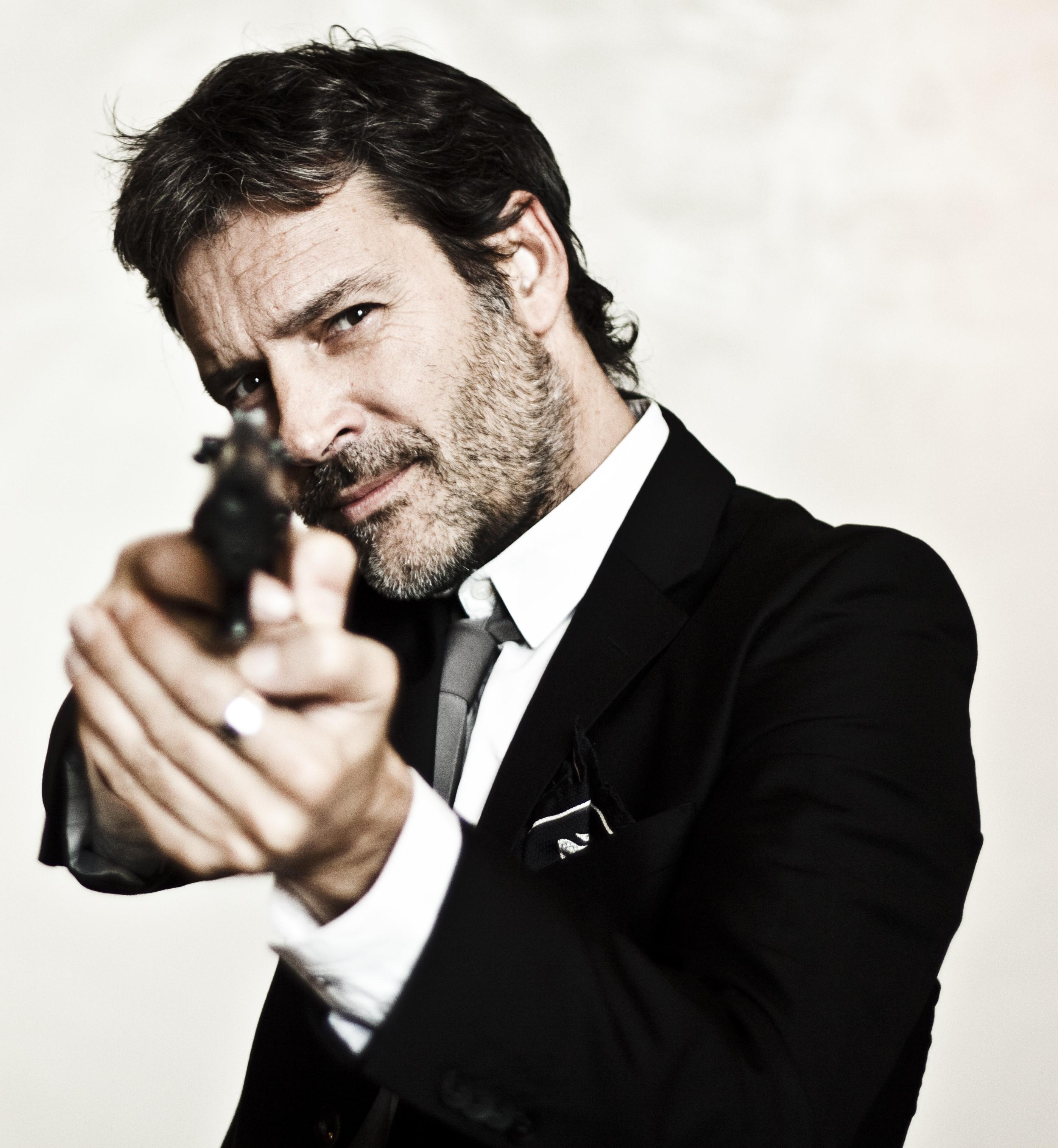 actor Monti Castiñeiras large photo