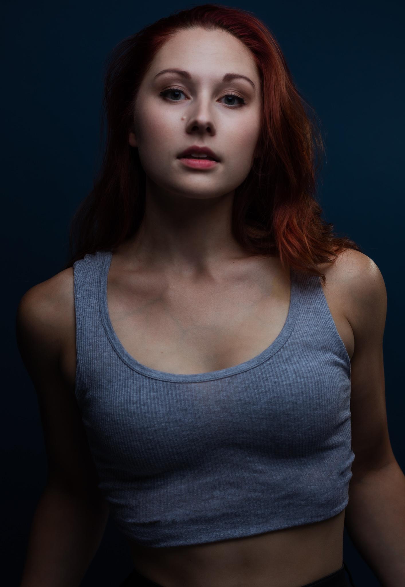 actor Samantha Rothermel large photo