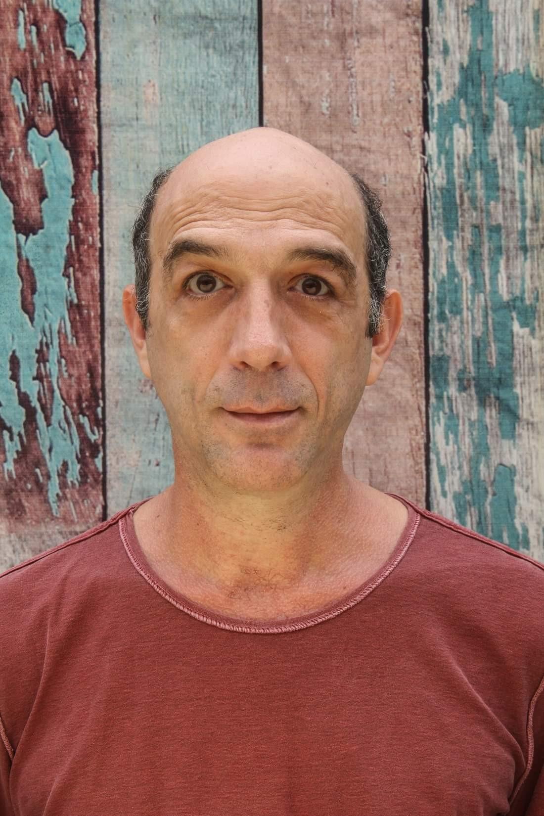 actor Eber Inacio large photo