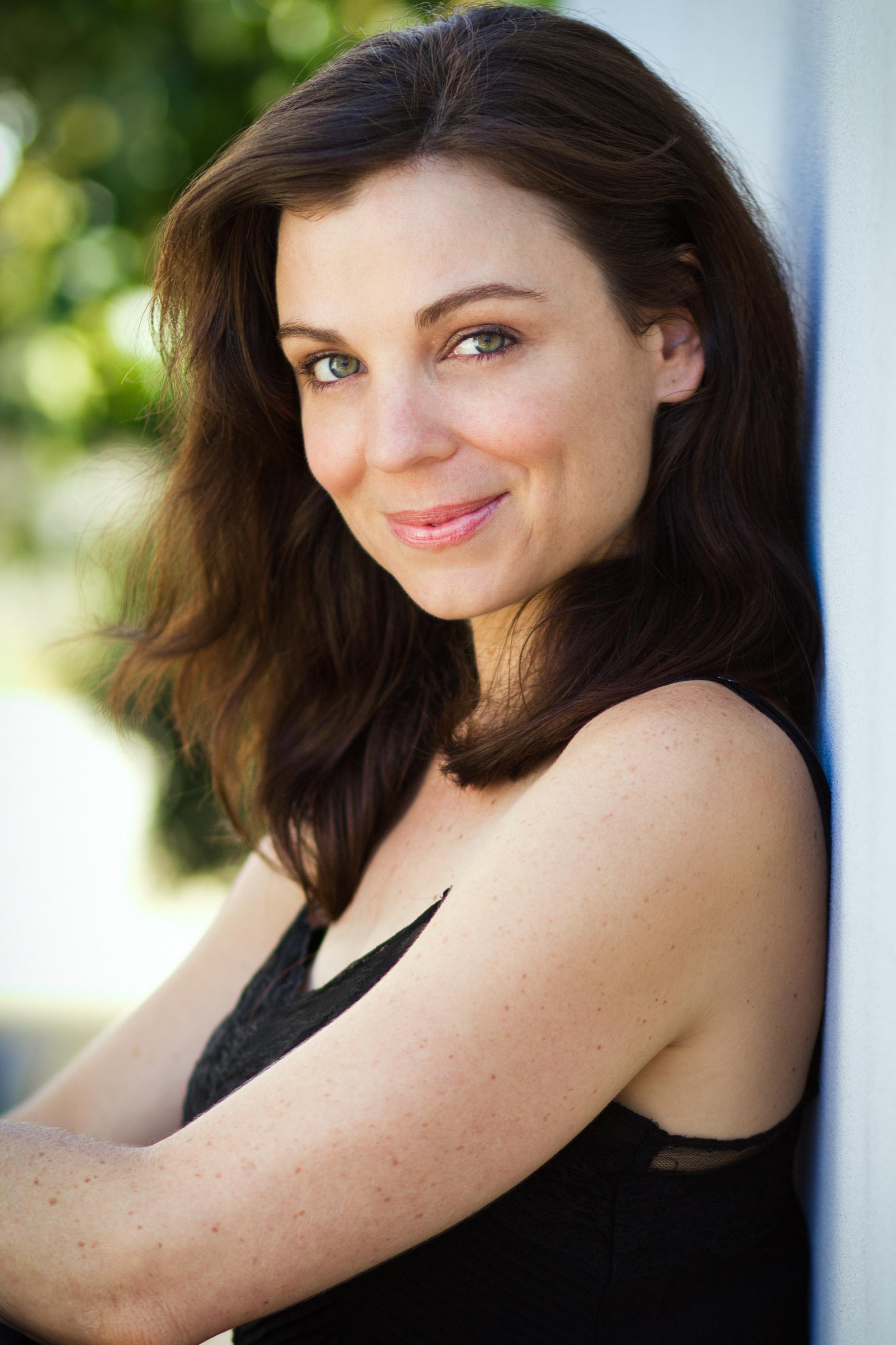 actor Kellie Jones large photo