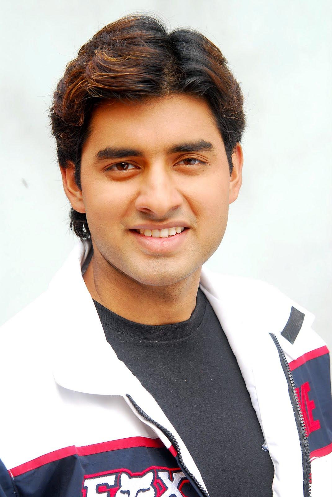 actor Ankush Hazra large photo