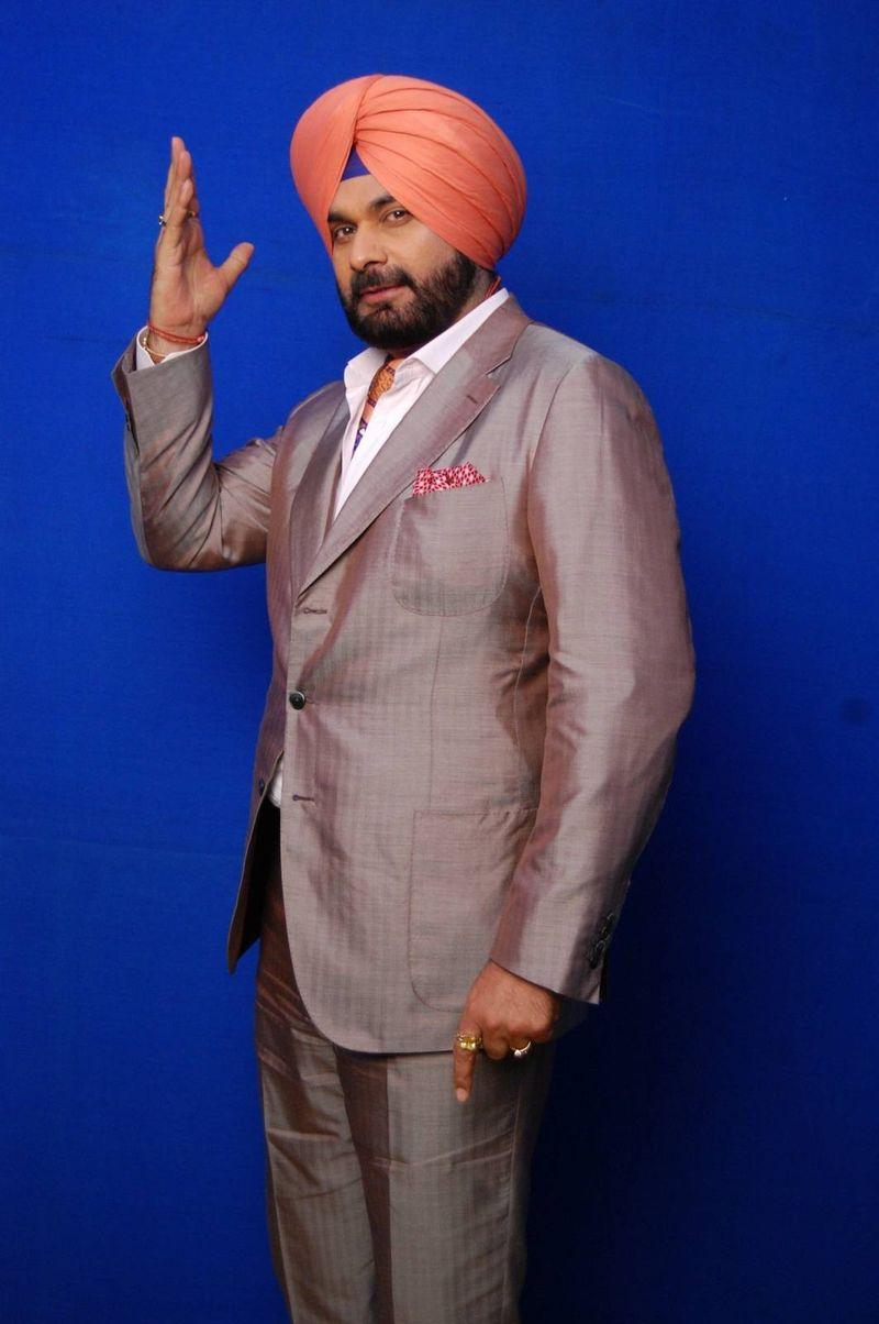 actor Navjot Singh Sidhu large photo