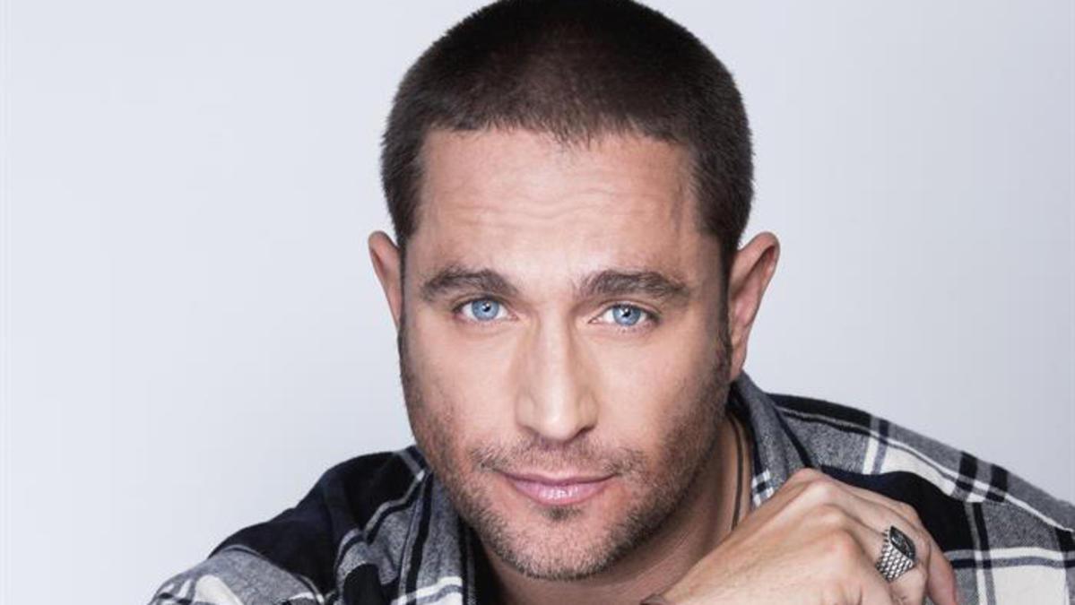 actor Michel Brown large photo