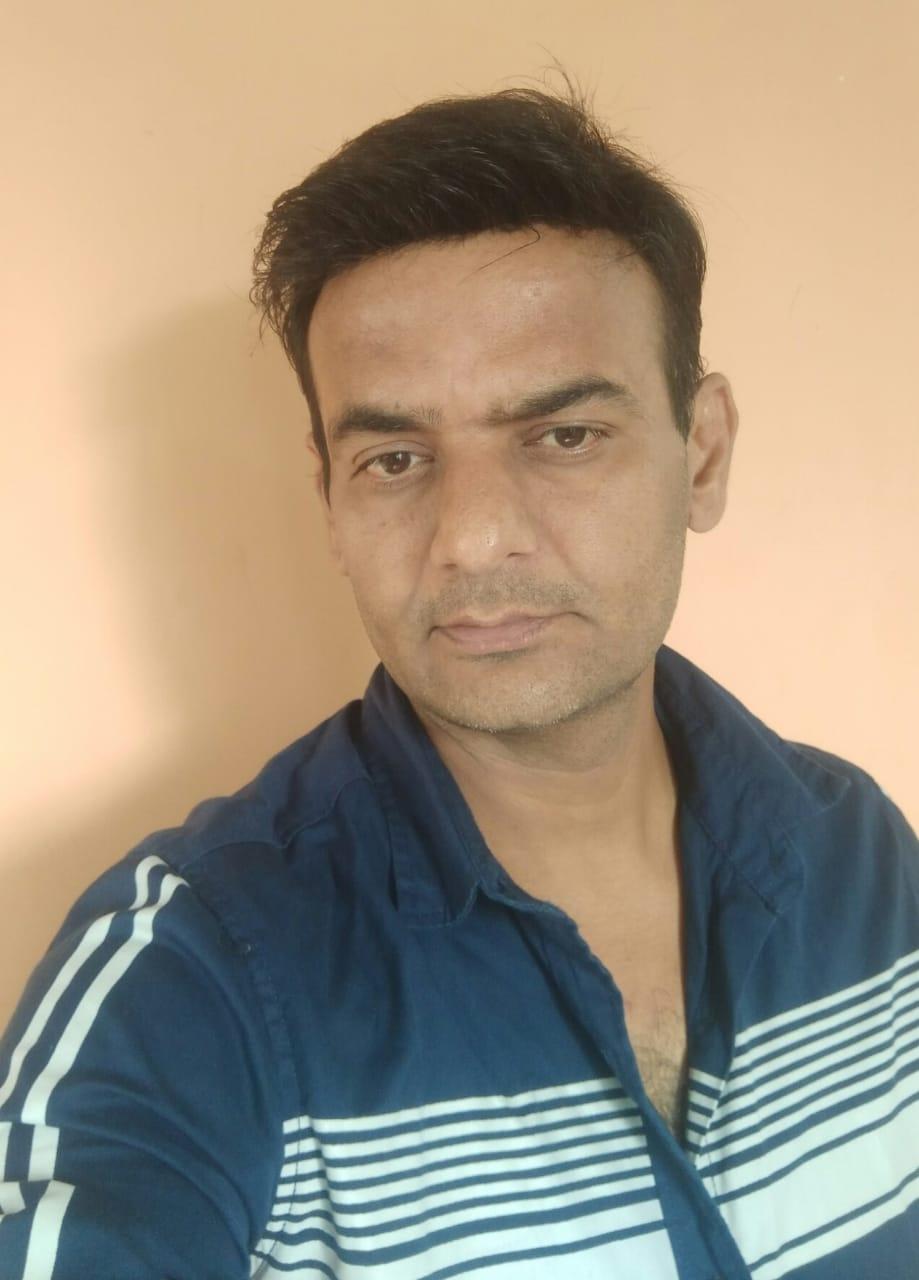 actor Abhishek Gautam large photo