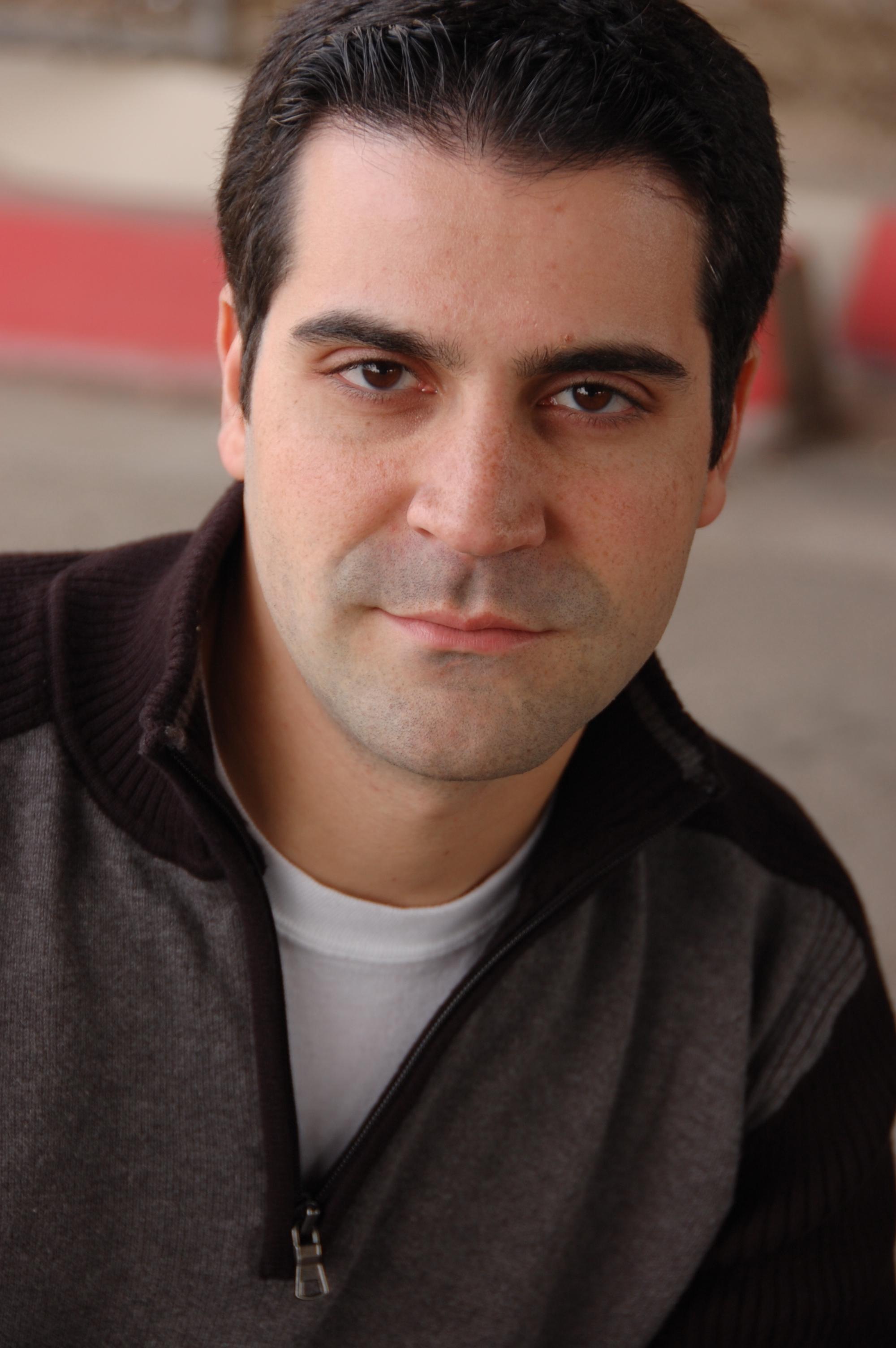 actor Elliot Schiff large photo