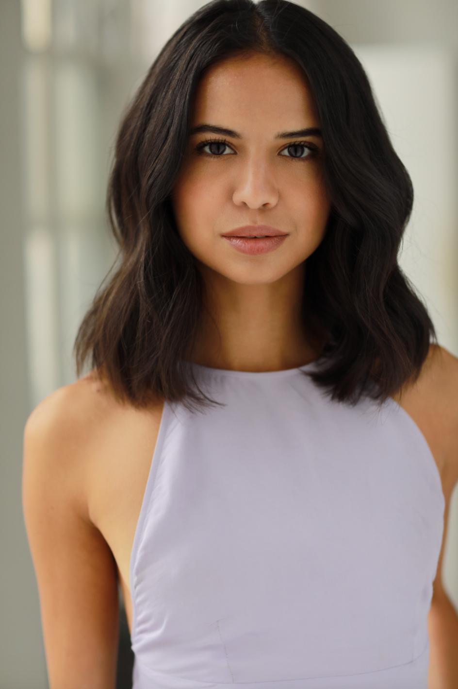 actor Olivia Roldan large photo