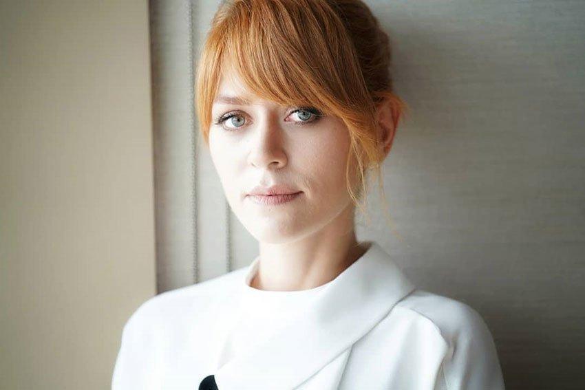 actor Hazal Türesan large photo