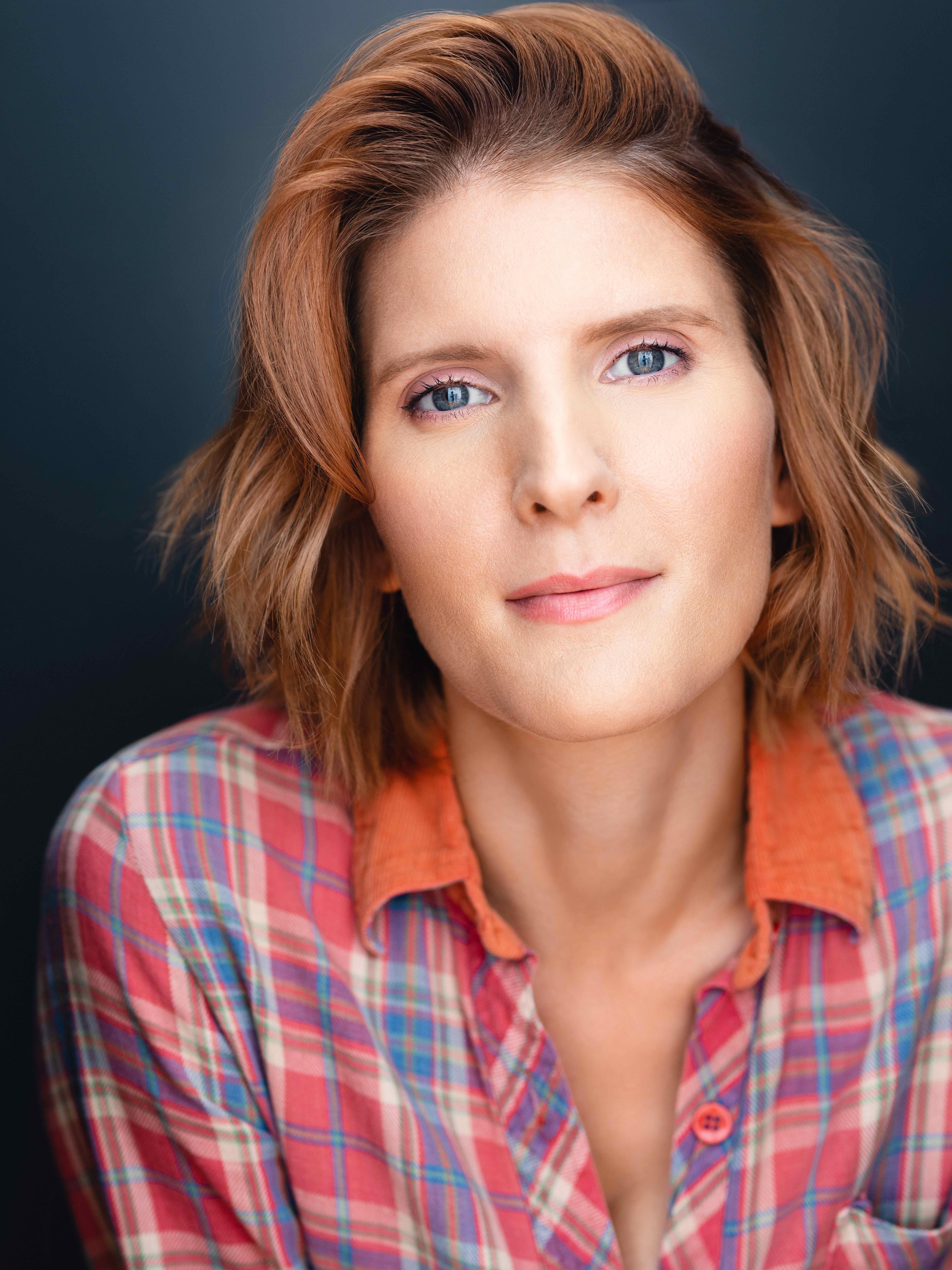 actor Katie Fabel large photo