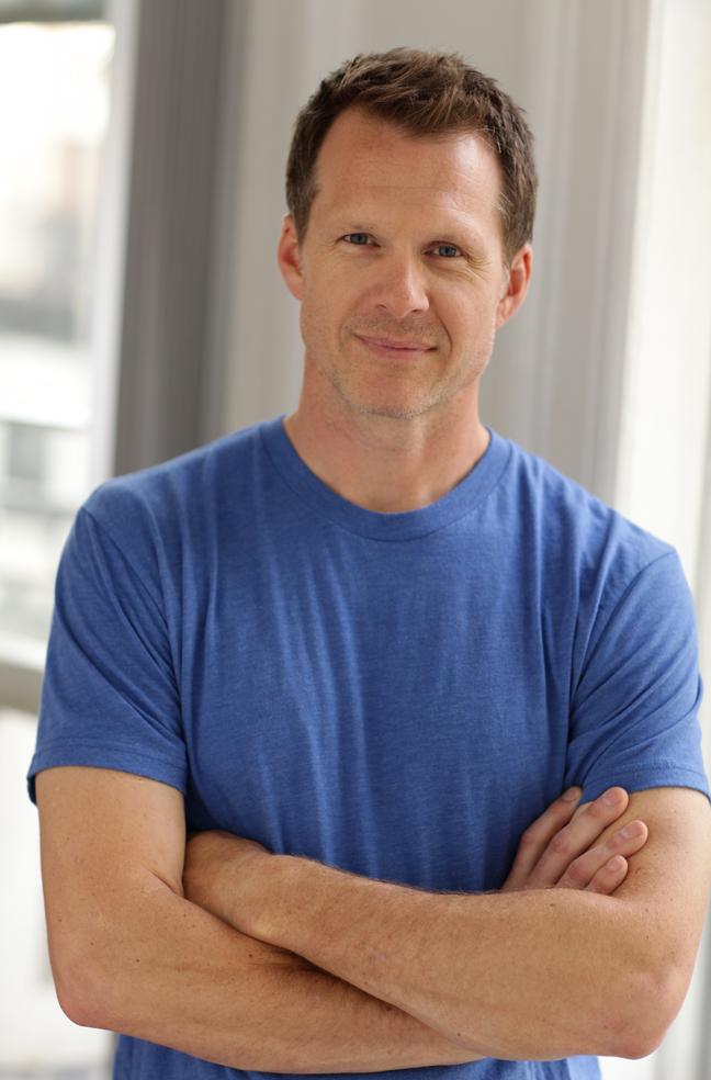 actor Ross Gibby large photo