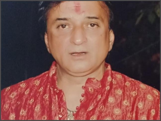 actor Avinash Kharshikar large photo