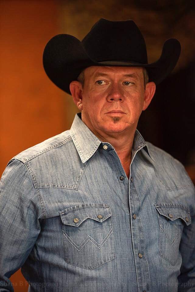 actor John Bit Pruitt large photo