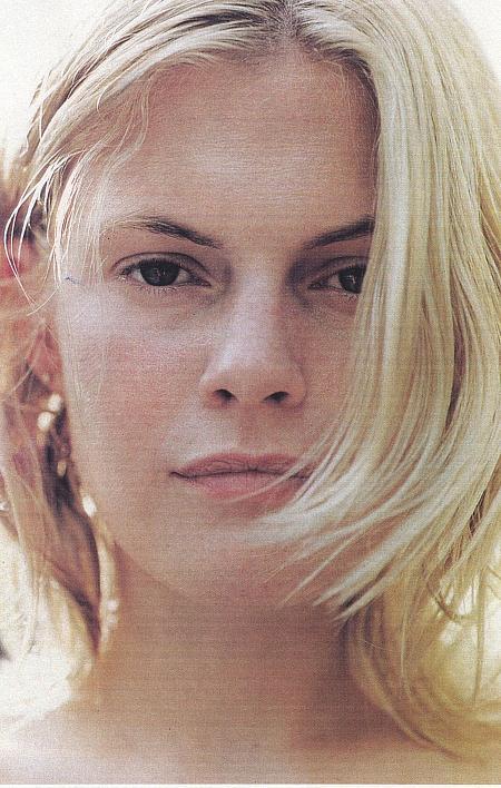 actor Eden Rountree large photo