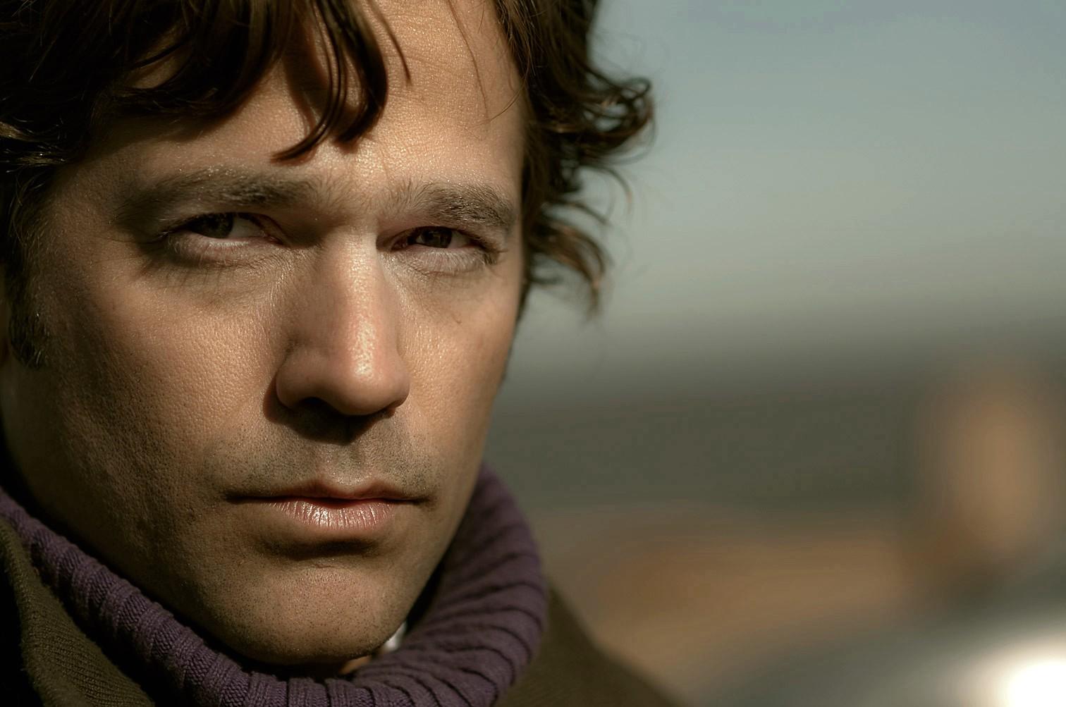 actor Nicolás Pauls large photo