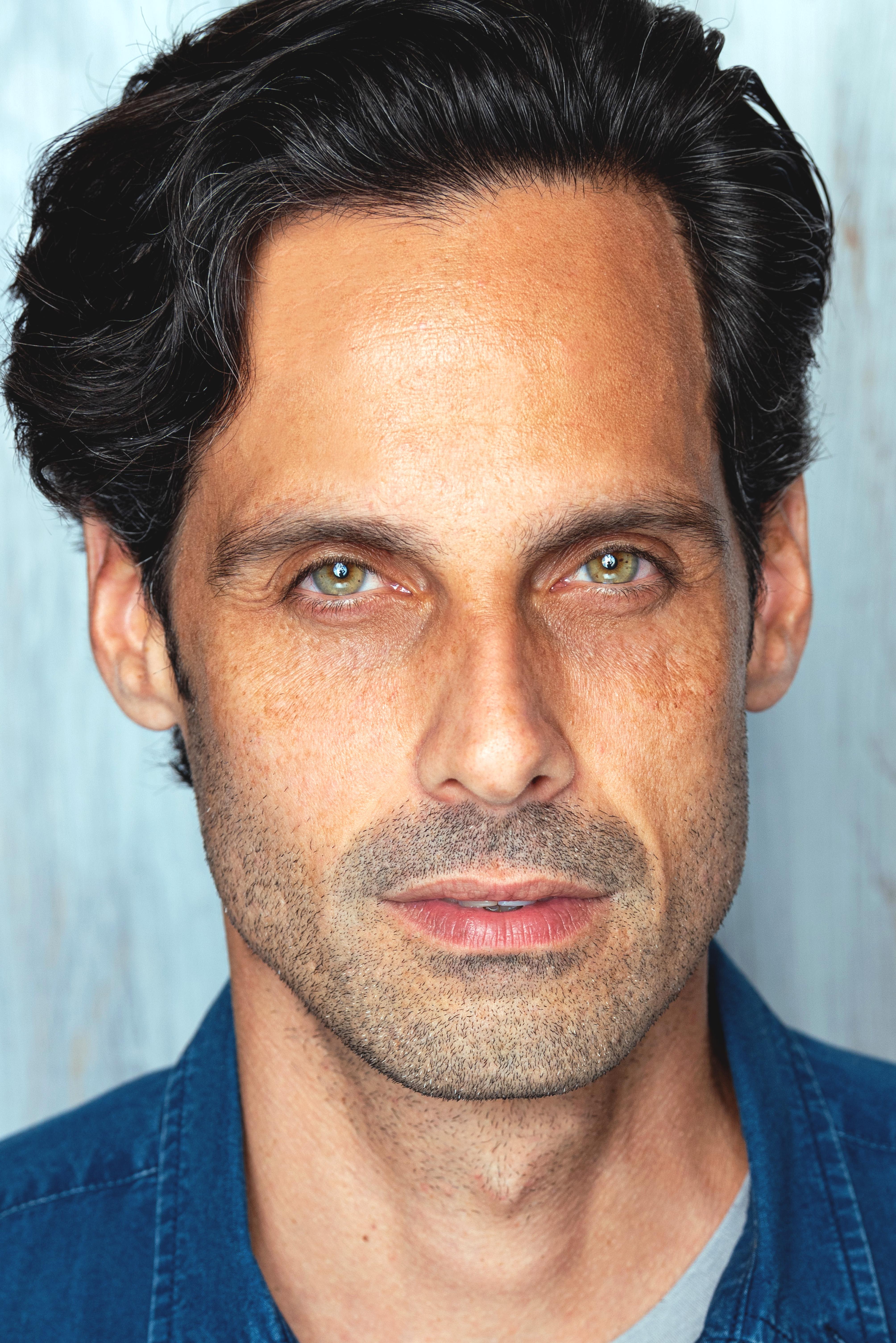 actor Ruben Guevara large photo