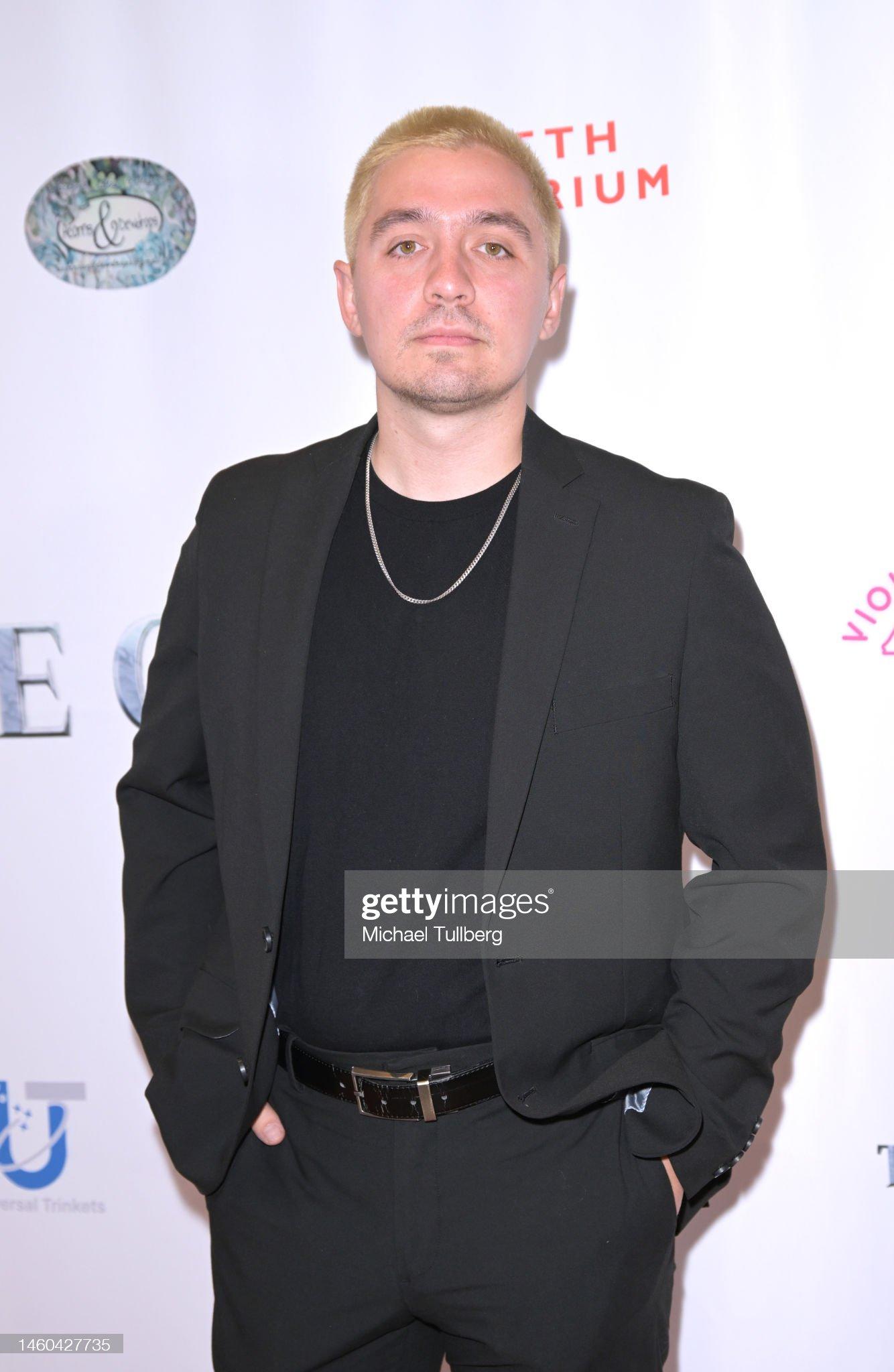 actor Mark Cockfield large photo