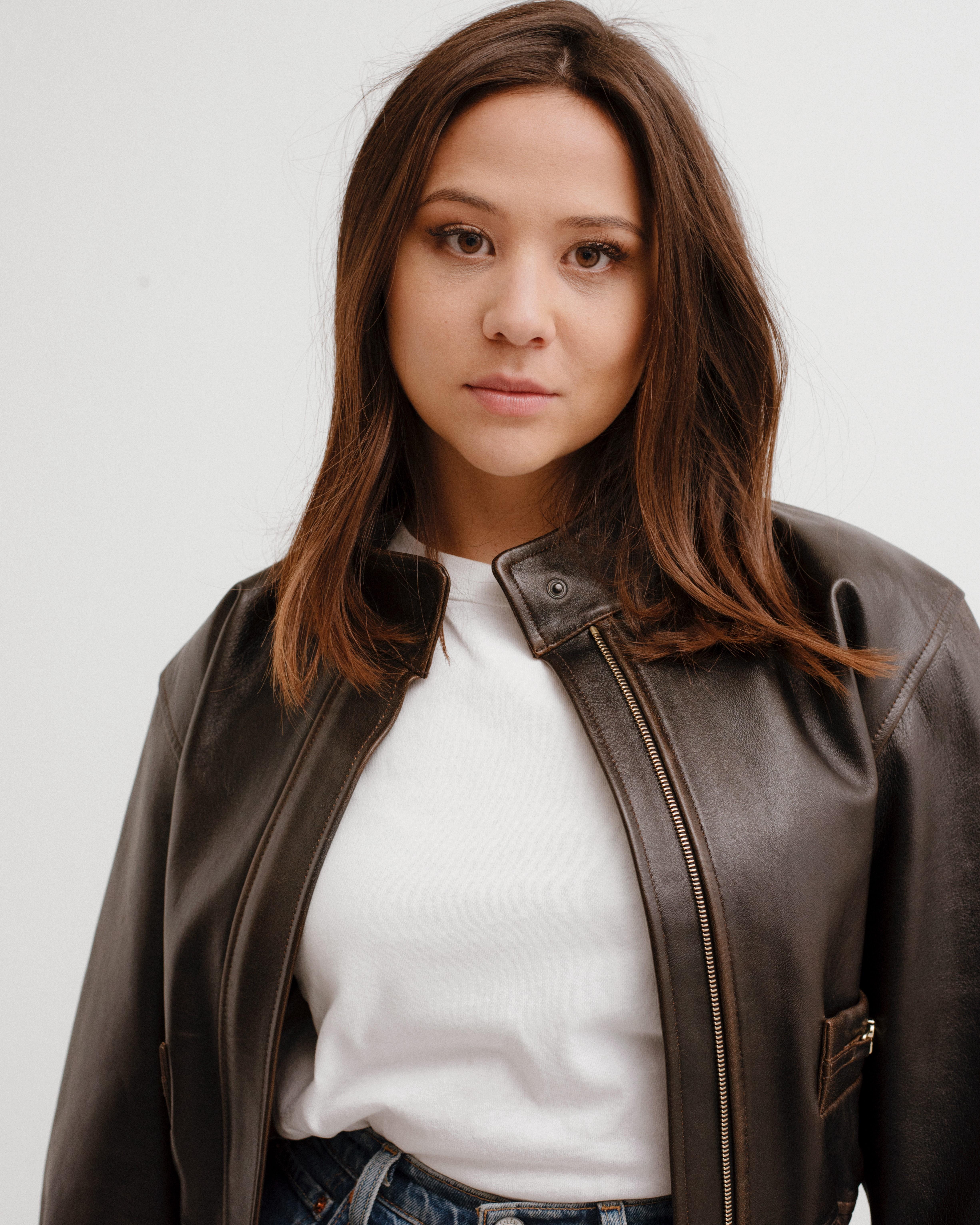 actor Laura Felpin large photo