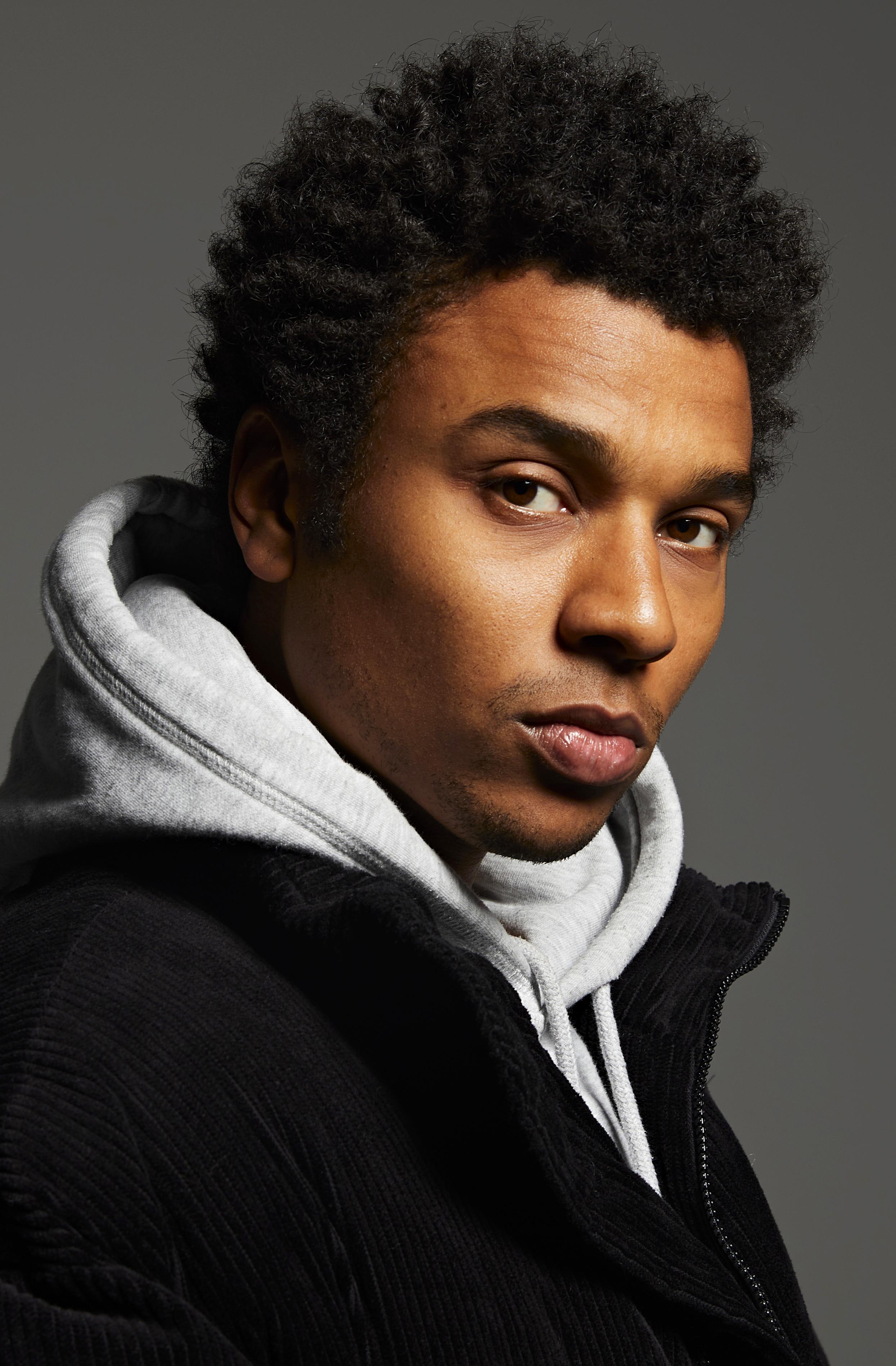 actor Yannick Jozefzoon large photo