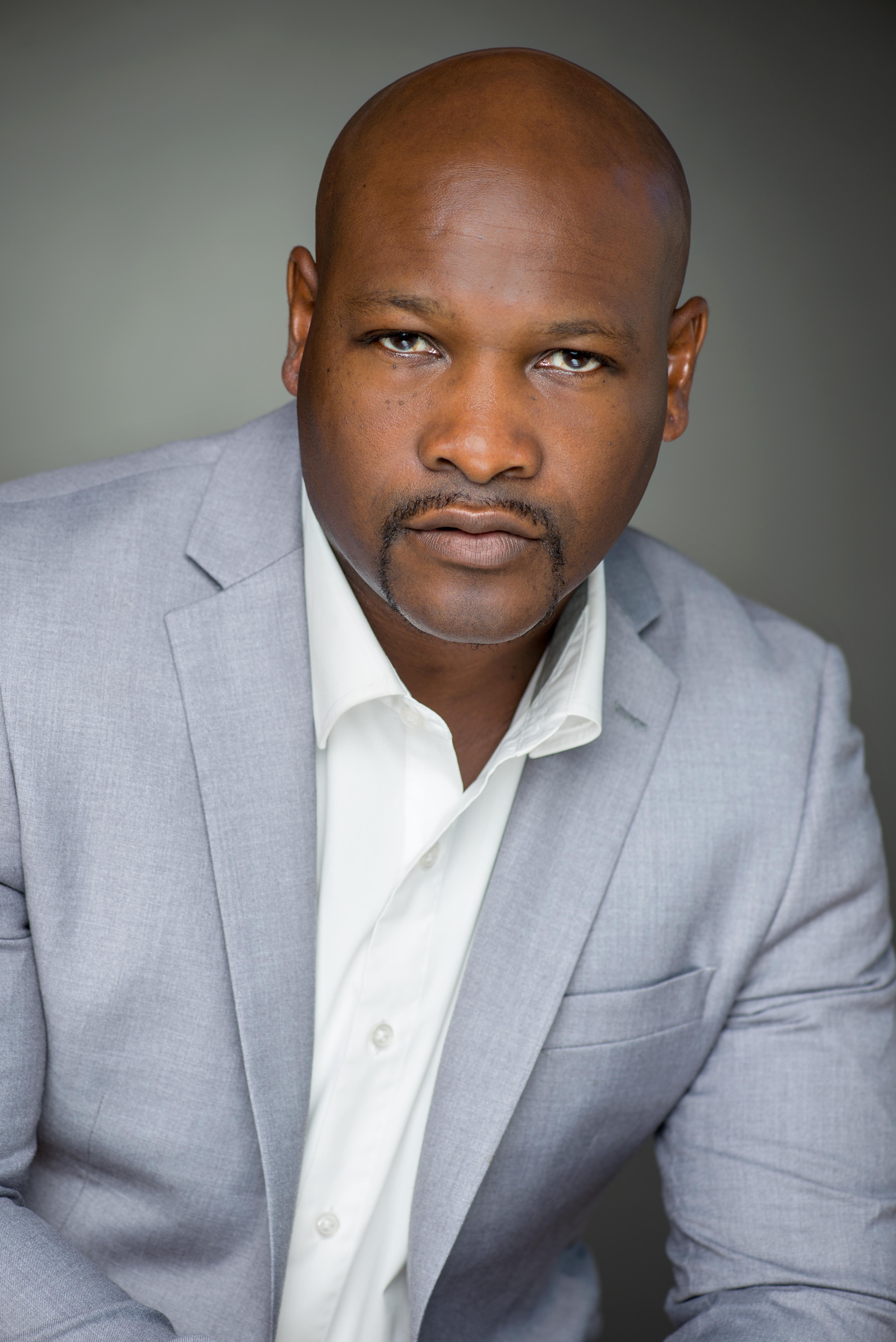 actor Alain Lino Mic Eli Bastien large photo